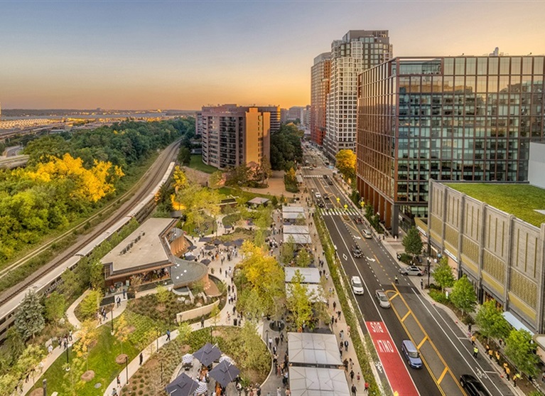 Hero_National Landing.jpg